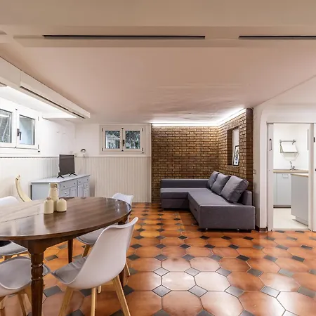 Taverna Di Marzabotto-hospital Station Parking * מודנה