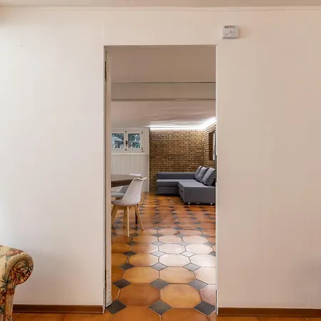 Taverna Di Marzabotto-hospital Station Parking