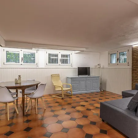 Taverna Di Marzabotto-hospital Station Parking